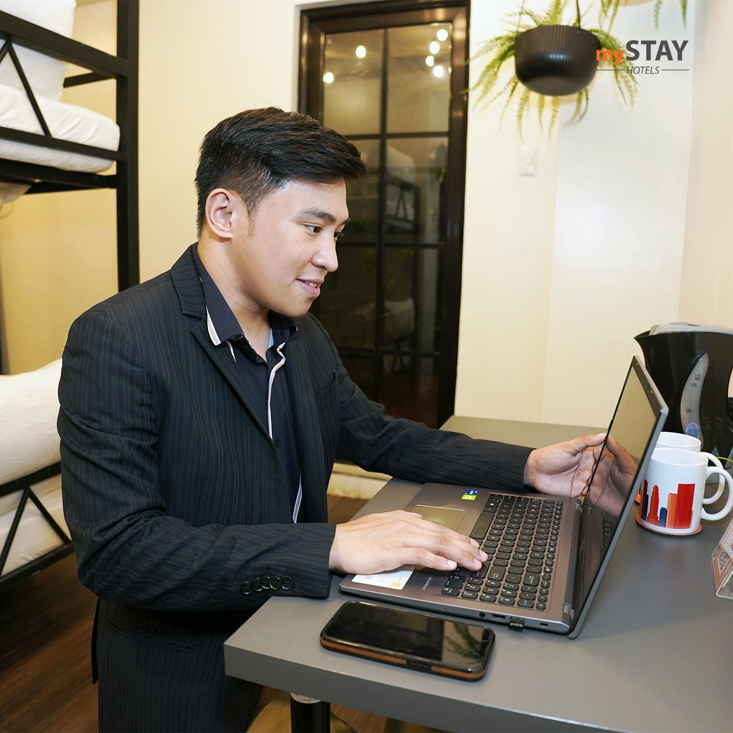 Mystay Hotel Bgc South Taguig Eksteriør bilde